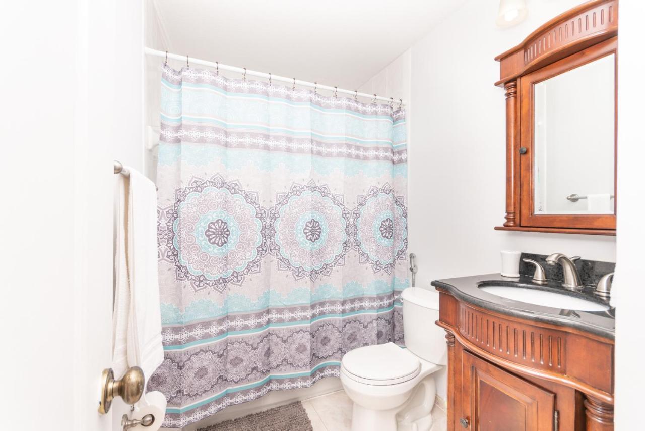 Beautiful 2/2.5 Condo W/Free Parking Fast Wifi Маями Екстериор снимка